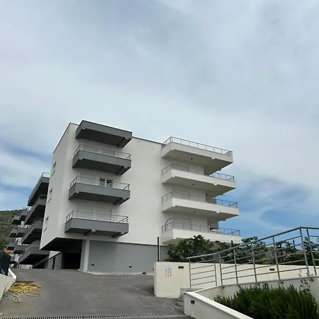 Apartament M&p